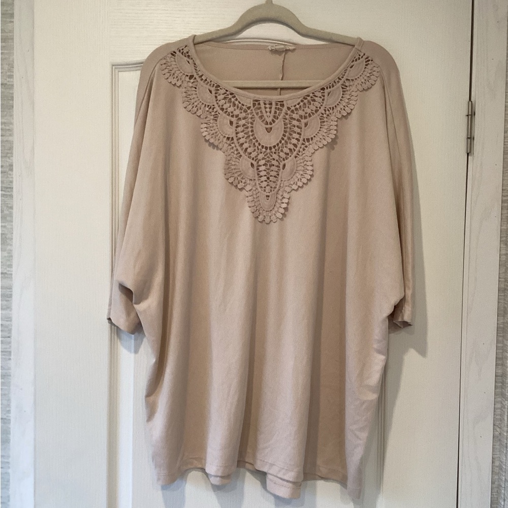 Como Blu Chic Lace-Accent Women's Blouse size 2XL EUC